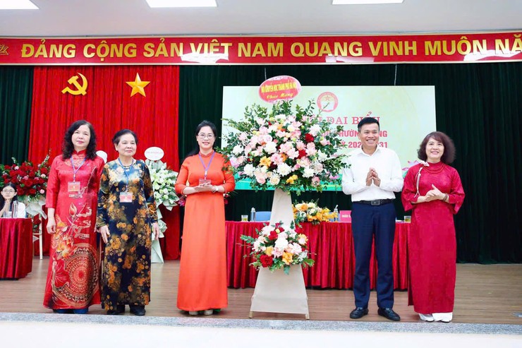 ĐẠI HỘI ĐẠI BIỂU HỘI KHUYẾN HỌC PHƯỜNG LÁNG LẦN THỨ I, NHIỆM KỲ 2026–2031 TỔ CHỨC THÀNH CÔNG TỐT ĐẸP- Ảnh 3.