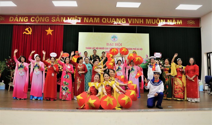 PHƯỜNG LÁNG PHÁT HUY VAI TRÒ TỔ CHỨC HỘI VÀ NGƯỜI CAO TUỔI TRONG GIAI ĐOẠN MỚI - Ảnh 8.