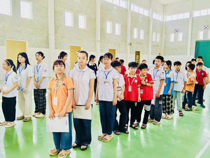 TRƯỜNG TIỂU HỌC TÒNG BẠT: DẤU ẤN RỰC RỠ TẠI VÒNG SƠ KHẢO CUỘC THI TÀI NĂNG TIN HỌC TRẺ QUỐC TẾ NĂM HỌC 2025 – 2026- Ảnh 2.