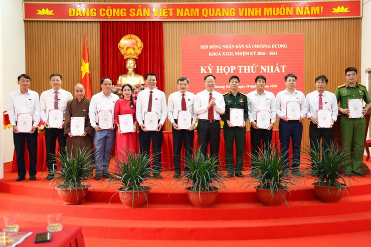 XÃ CHƯƠNG DƯƠNG: KIỆN TOÀN BỘ MÁY NHÂN SỰ NHIỆM KỲ 2026 -2031- Ảnh 6.