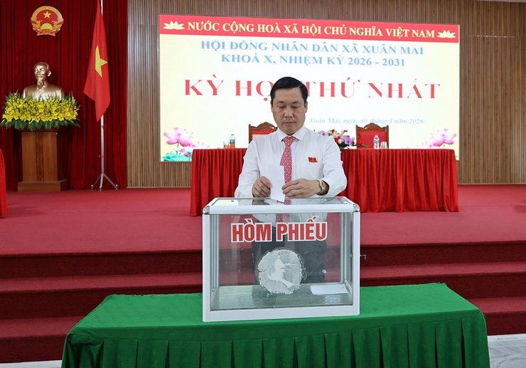 HĐND xã Xuân Mai tổ chức thành công kỳ họp thứ Nhất, kiện toàn nhân sự chủ chốt- Ảnh 9.