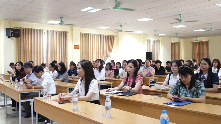 Trung tâm Chính trị phường Chương Mỹ bế giảng lớp bồi dưỡng lý luận chính trị cho đảng viên mới khóa I năm 2026- Ảnh 1.