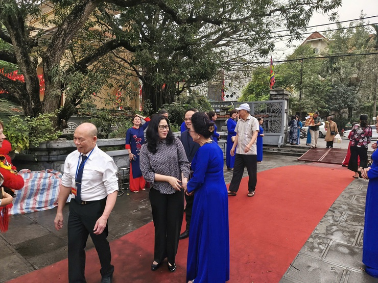 Lễ hội truyền thống làng Hạ Yên Quyết: Hân hoan trước giờ Khai mạc lễ hội ngày 30/3 (tức 12 tháng 2 Bính Ngọ)- Ảnh 8.