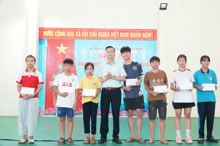 Sôi nổi giải thể thao học sinh phổ thông xã Chuyên Mỹ năm học 2025 - 2026- Ảnh 9.