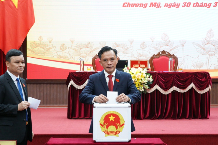 Kỳ họp thứ nhất HĐND phường Chương Mỹ khóa II, nhiệm kỳ 2026 - 2031- Ảnh 7.