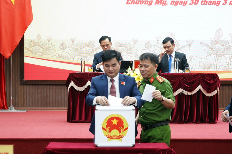 Kỳ họp thứ nhất HĐND phường Chương Mỹ khóa II, nhiệm kỳ 2026 - 2031- Ảnh 12.