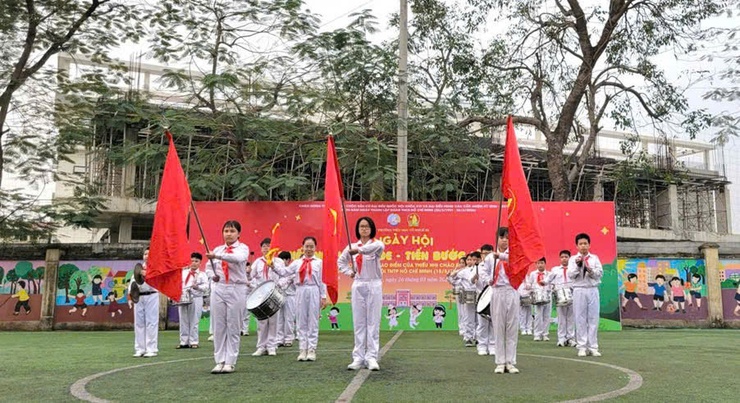Rực rỡ Ngày hội “Thiếu nhi vui khỏe – Tiến bước lên Đoàn” – Bản hòa ca sức trẻ của cô và trò trường Tiểu học Cổ Nhuế 2B- Ảnh 5.