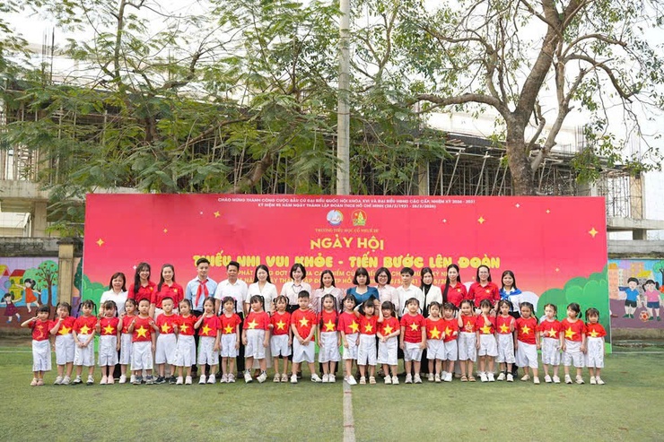 Rực rỡ Ngày hội “Thiếu nhi vui khỏe – Tiến bước lên Đoàn” – Bản hòa ca sức trẻ của cô và trò trường Tiểu học Cổ Nhuế 2B- Ảnh 19.