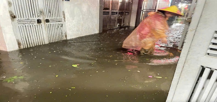 Phường Đông Ngạc khắc phục hậu quả sau cơn mưa giông lốc đêm ngày 29/3, rạng sáng ngày 30/3/2026.- Ảnh 5.