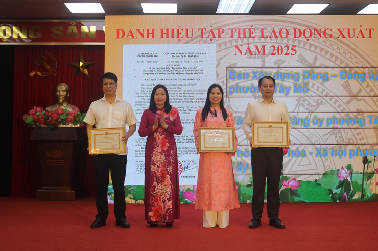 Phường Tây Mỗ tổng kết công tác tổ chức bầu cử đại biểu Quốc hội khóa XVI và đại biểu HĐND các cấp nhiệm kỳ 2026-2031- Ảnh 6.