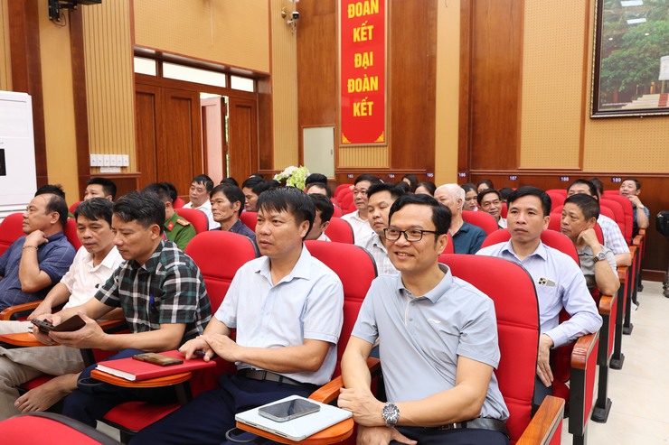 Vân Đình khai mạc lớp bồi dưỡng nâng cao chất lượng sinh hoạt chi bộ năm 2026- Ảnh 4.