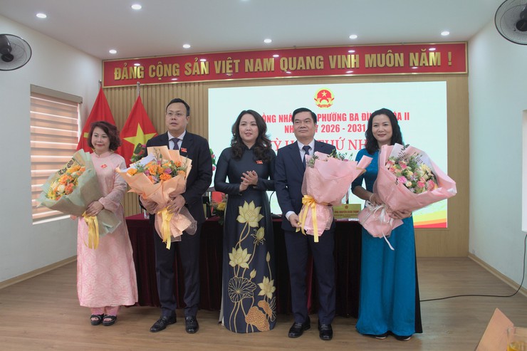 Phường Ba Đình kiện toàn tổ chức, hướng tới chính quyền hiệu quả, phục vụ nhân dân- Ảnh 1.