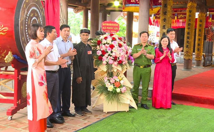 Làng Phúc Lộc rộn ràng khai mạc lễ hội truyền thống- Ảnh 4.