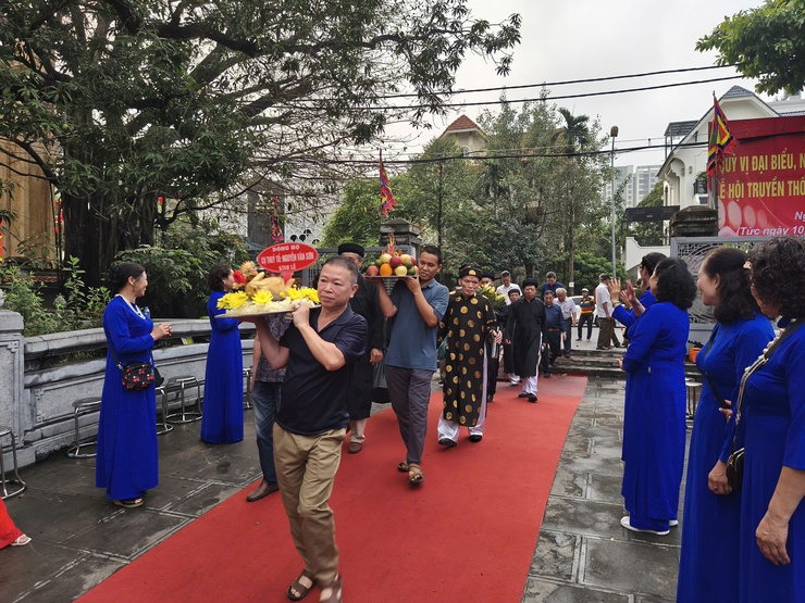 Lễ hội truyền thống làng Hạ Yên Quyết: Hân hoan trước giờ Khai mạc lễ hội ngày 30/3 (tức 12 tháng 2 Bính Ngọ)- Ảnh 4.