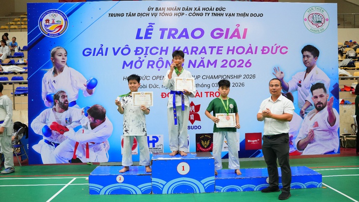 Hơn 500 võ sinh tranh tài tại Giải Vô địch Karate Hoài Đức mở rộng 2026- Ảnh 14.