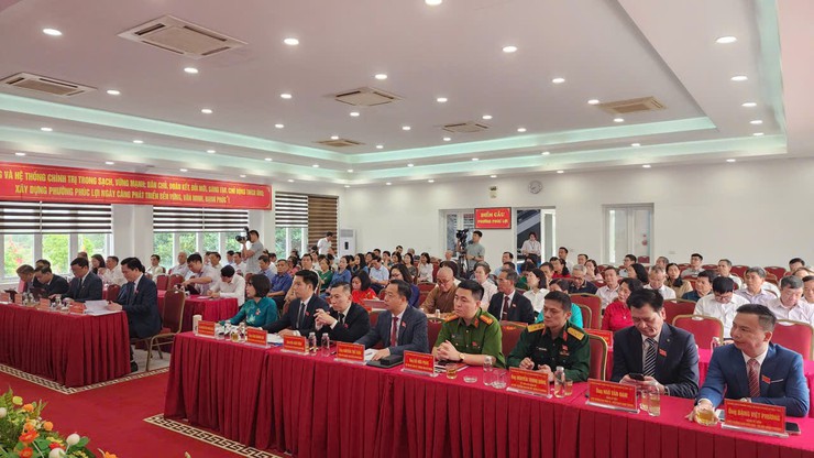 Kỳ họp thứ Nhất HĐND phường Phúc Lợi khóa II nhiệm kỳ 2026 - 2031- Ảnh 1.