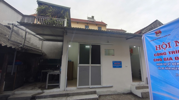 Đoàn Thanh niên phối hợp cùng Hội Liên hiệp Phụ nữ (LHPN) xã Dương Hòa tổ chức Lễ bàn giao công trình thanh niên- Ảnh 5.