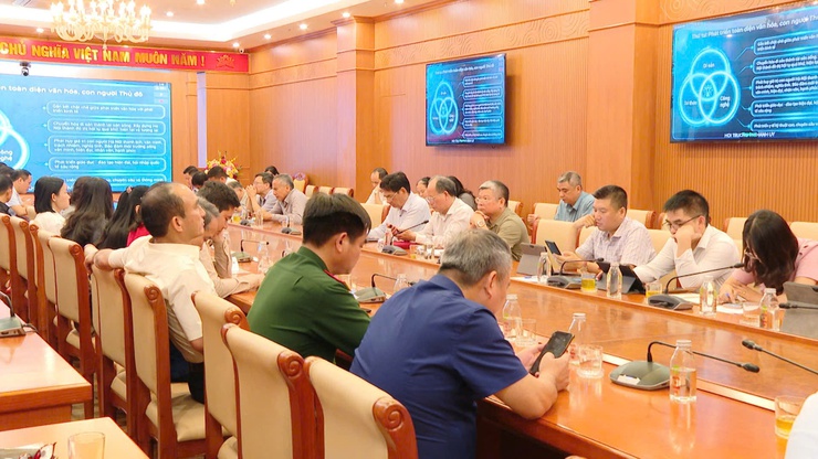 THANH TRÌ THAM DỰ HỘI NGHỊ TRỰC TUYẾN TRIỂN KHAI NGHỊ QUYẾT 02 CỦA BỘ CHÍNH TRỊ- Ảnh 3.