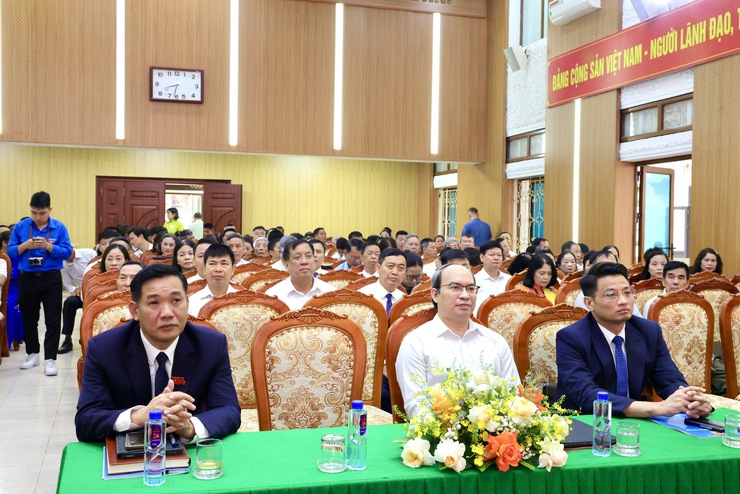 HỘI NGHỊ ĐẠI BIỂU NHÂN DÂN XÃ THƯ LÂM BÀN VIỆC XÂY DỰNG ĐỜI SỐNG VĂN HÓA Ở CƠ SỞ 
NĂM 2026
- Ảnh 9.