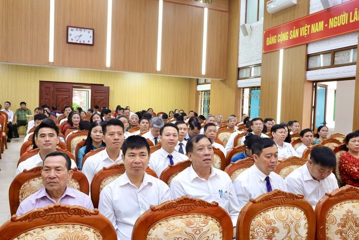 HỘI NGHỊ ĐẠI BIỂU NHÂN DÂN XÃ THƯ LÂM BÀN VIỆC XÂY DỰNG ĐỜI SỐNG VĂN HÓA Ở CƠ SỞ 
NĂM 2026
- Ảnh 1.