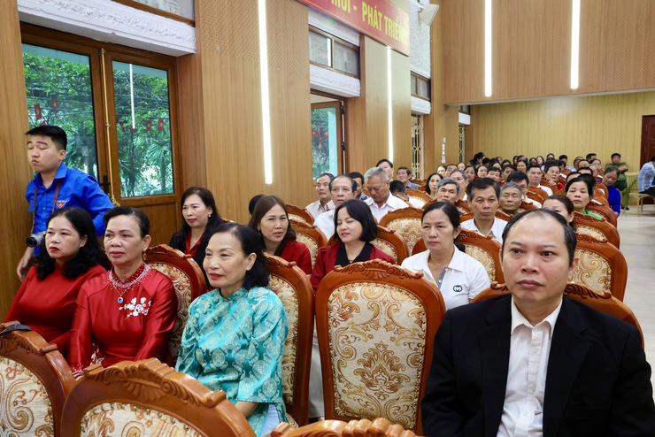 HỘI NGHỊ ĐẠI BIỂU NHÂN DÂN XÃ THƯ LÂM BÀN VIỆC XÂY DỰNG ĐỜI SỐNG VĂN HÓA Ở CƠ SỞ 
NĂM 2026
- Ảnh 12.