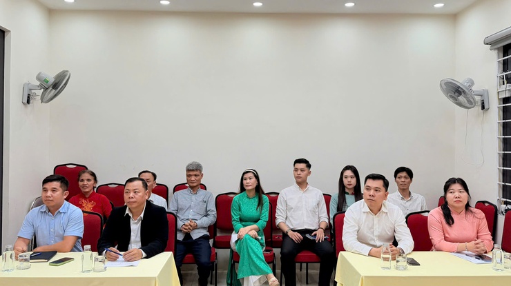 Trung tâm văn hóa thông tin và thể thao phường Hồng Hà: Tổ chức thành công hội nghị cán bộ, công nhân viên chức năm 2026
- Ảnh 2.