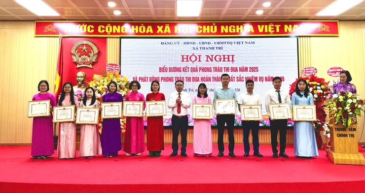 Xã Thanh Trì tổng kết phong trào thi đua năm 2025, phát động thi đua năm 2026 và tổng kết công tác bầu cử- Ảnh 10.