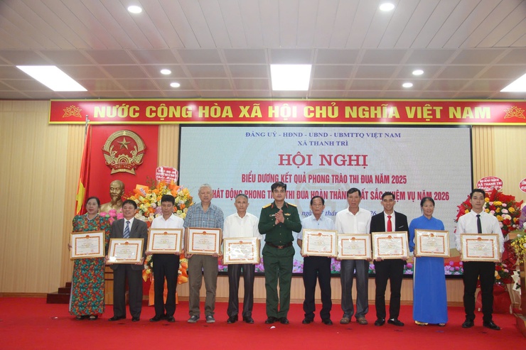 Xã Thanh Trì tổng kết phong trào thi đua năm 2025, phát động thi đua năm 2026 và tổng kết công tác bầu cử- Ảnh 13.