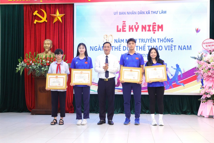 UBND xã Thư Lâm tổ chức Lễ mít tinh kỷ niệm 80 năm Ngày truyền thống Ngành Thể dục thể thao Việt Nam (27/3/1946 – 27/3/2026)- Ảnh 9.