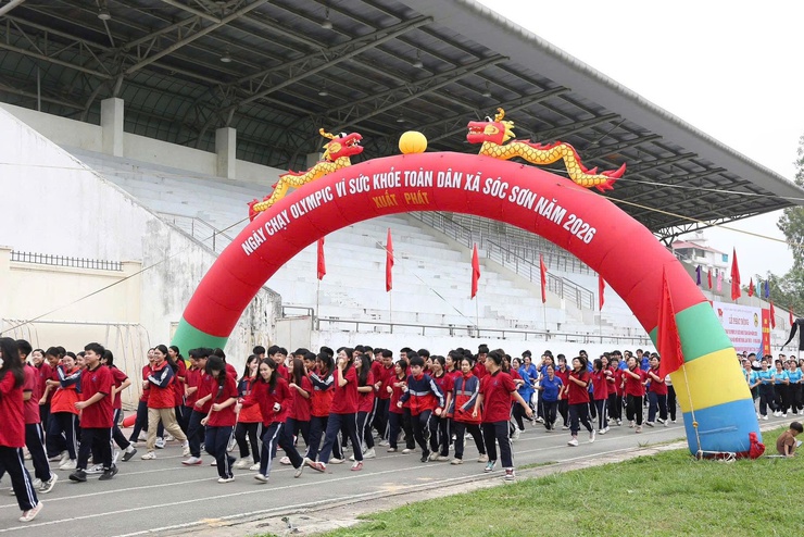 SÓC SƠN TỔ CHỨC NGÀY CHẠY OLYMPIC VÌ SỨC KHOẺ TOÀN DÂN NĂM 2026 VÀ PHÁT ĐỘNG GIẢI CHẠY BÁO HÀ NỘI MỚI MỞ RỘNG LẦN THỨ 51, CHÀO MỪNG 80 NĂM NGÀY TRUYỀN THỐNG THỂ DỤC THỂ THAO VIỆT NAM- Ảnh 5.