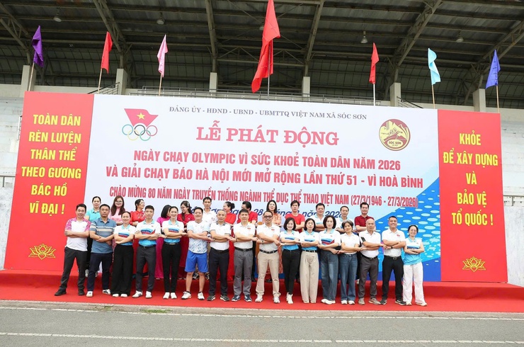 SÓC SƠN TỔ CHỨC NGÀY CHẠY OLYMPIC VÌ SỨC KHOẺ TOÀN DÂN NĂM 2026 VÀ PHÁT ĐỘNG GIẢI CHẠY BÁO HÀ NỘI MỚI MỞ RỘNG LẦN THỨ 51, CHÀO MỪNG 80 NĂM NGÀY TRUYỀN THỐNG THỂ DỤC THỂ THAO VIỆT NAM- Ảnh 9.