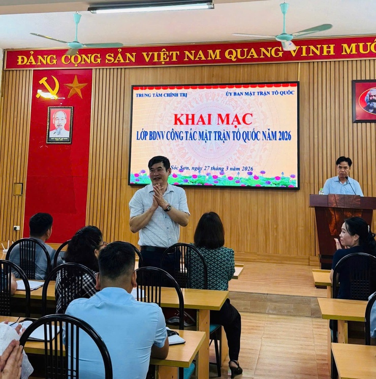 KHAI MẠC LỚP TẬP HUẤN NGHIỆP VỤ CÔNG TÁC MẶT TRẬN TỔ QUỐC NĂM 2026 TẠI XÃ SÓC SƠN- Ảnh 3.