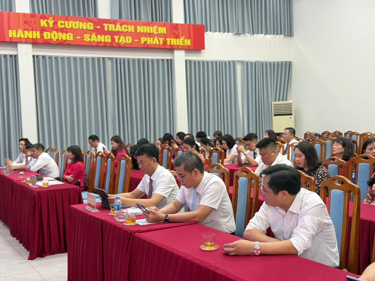 Phường Hồng Hà tổ chức Hội nghị cán bộ, công chức, viên chức, người lao động năm 2026- Ảnh 2.