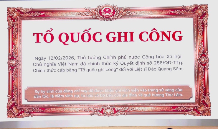 XÃ THƯ LÂM TỔ CHỨC LỄ CÔNG BỐ QUYẾT ĐỊNH VÀ TRAO BẰNG “TỔ QUỐC GHI CÔNG” ĐỐI VỚI LIỆT SĨ ĐÀO QUANG SÂM- Ảnh 3.