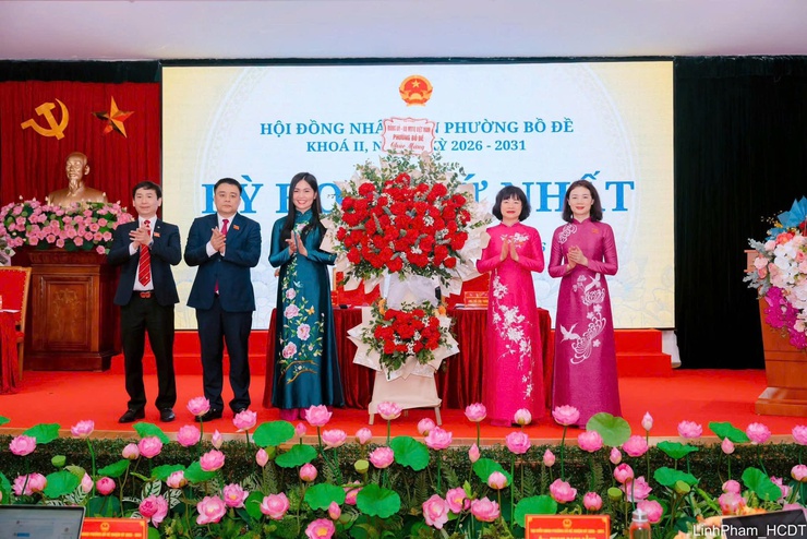 PHƯỜNG BỒ ĐỀ TỔ CHỨC KỲ HỌP THỨ NHẤT HĐND PHƯỜNG KHÓA II, NHIỆM KỲ 2026–2031 - Ảnh 7.