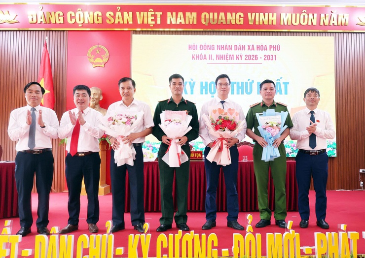 Khai mạc Kỳ họp thứ Nhất – HĐNĐ xã Hòa Phú khóa II nhiệm kỳ 2026-2031- Ảnh 13.