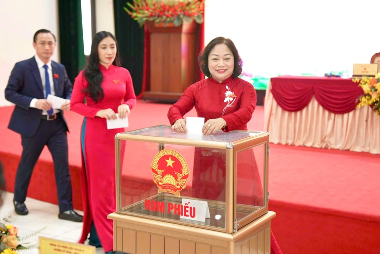 HĐND xã Thiên Lộc khóa II tổ chức kỳ họp thứ Nhất, kiện toàn bộ máy nhiệm kỳ 2026 – 2031- Ảnh 7.