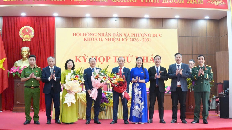 MỞ ĐẦU NHIỆM KỲ MỚI: HĐND XÃ PHƯỢNG DỰC KHẲNG ĐỊNH TINH THẦN ĐOÀN KẾT, ĐỔI MỚI - Ảnh 2.