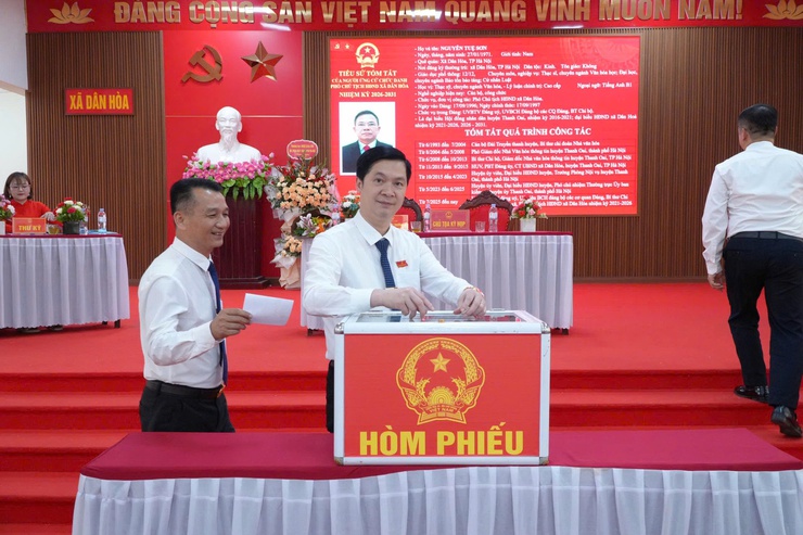 KỲ HỌP THỨ NHẤT HĐND XÃ DÂN HÒA KHÓA XXIV, NHIỆM KỲ 2026-2031 THÀNH CÔNG TỐT ĐẸP- Ảnh 6.