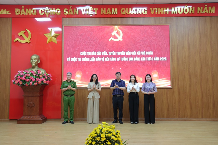 Đảng ủy xã Phú Nghĩa triển khai các Kế hoạch và phát động Hội thi báo cáo viên, tuyên truyền viên và Cuộc thi chính luận về bảo vệ nền tảng tư tưởng của Đảng năm 2026- Ảnh 7.