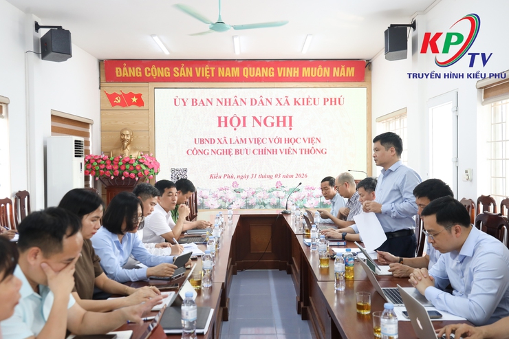 UBND xã Kiều Phú làm việc với Học viện Bưu chính Viễn thông về đầu tư dự án và triển khai hệ thống Camera AI- Ảnh 1.