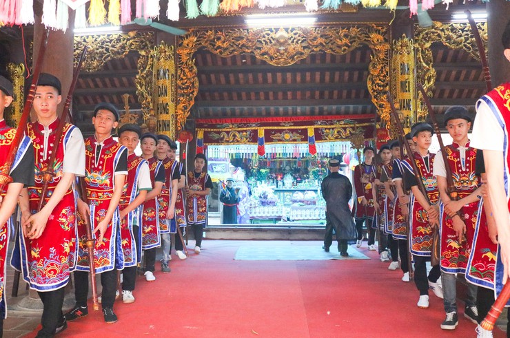 LỄ HỘI TRUYỀN THỐNG ĐÌNH LÀNG THÔN BA NHÀ- Ảnh 13.