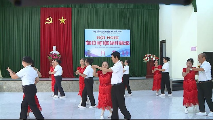 Phúc Thọ đẩy mạnh phát triển phong trào thể dục thể thao quần chúng- Ảnh 7.