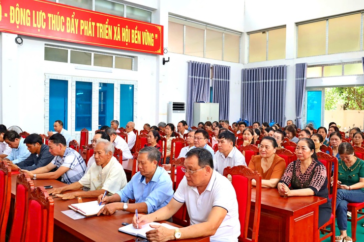 Phường Tùng Thiện tổ chức Hội nghị đại biểu nhân dân bàn giải pháp xây dựng đời sống văn hóa ở cơ sở năm 2026- Ảnh 10.