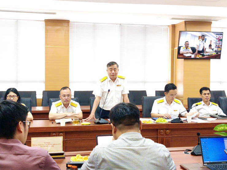 Trung tâm Phục vụ hành chính công phối hợp triển khai điện tử hóa quy trình thủ tục hành chính về đất đai- Ảnh 2.