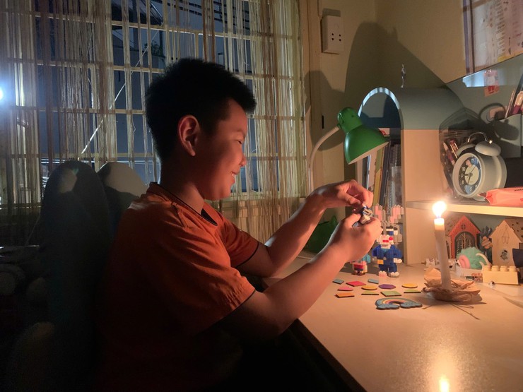 TẮT ĐÈN – BẬT YÊU THƯƠNG": ĐÊM GIỜ TRÁI ĐẤT TẠI TRƯỜNG TIỂU HỌC TRẦN PHÚ GÂY "SỐT"- Ảnh 7.