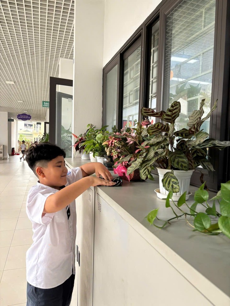 TRƯỜNG TIỂU HỌC TRẦN PHÚ TỔ CHỨC LỄ PHÁT ĐỘNG, HƯỞNG ỨNG PHONG TRÀO THI ĐUA “SÁNG – XANH – SẠCH – ĐẸP” NĂM 2026- Ảnh 7.