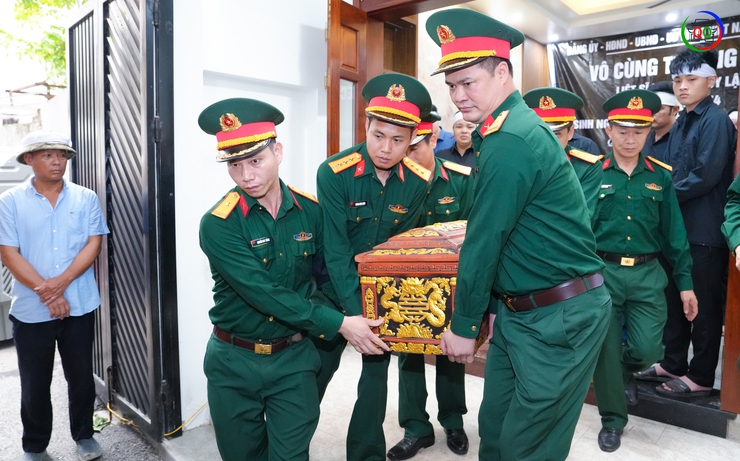 UBND xã Quốc Oai long trọng tổ chức Lễ truy điệu và an táng hài cốt Liệt sĩ Nguyễn Duy Lập- Ảnh 6.