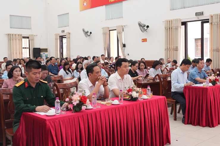 Bát Tràng tổ chức Hội nghị đại biểu nhân dân bàn việc xây dựng đời sống văn hóa năm 2026- Ảnh 1.