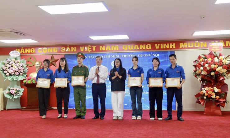 Tuổi trẻ Dương Nội xung kích đổi mới, lan tỏa khát vọng cống hiến- Ảnh 2.